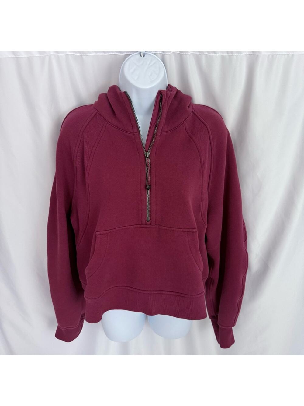 Lululemon Scuba Cropped Half Zip Hoodie Size M/L